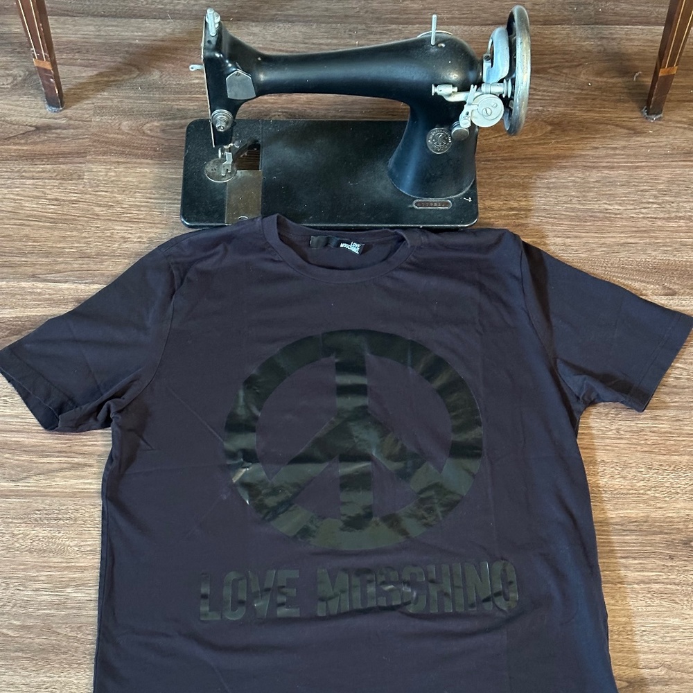 Moschino Peace Logo T-shirt